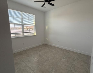 7169 Sw 56th Place - Photo Thumbnail 4