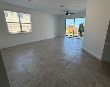 7169 Sw 56th Place - Photo Thumbnail 3