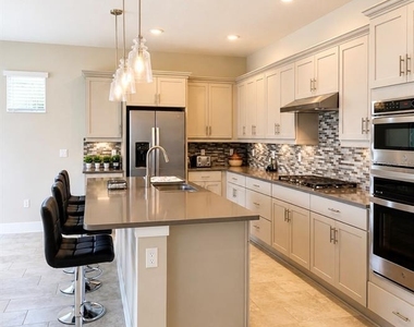 4434 Sw 54th Terrace - Photo Thumbnail 5