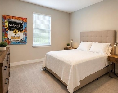 4434 Sw 54th Terrace - Photo Thumbnail 8