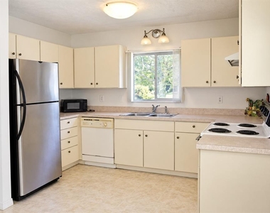 6322 Sw 106th Place - Photo Thumbnail 3