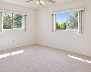 6322 Sw 106th Place - Photo Thumbnail 5
