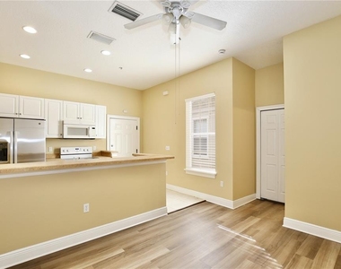 1459 Lake Baldwin Lane - Photo Thumbnail 7