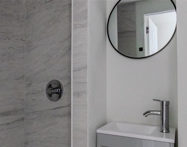 906 San Domingo Road - Photo Thumbnail 10