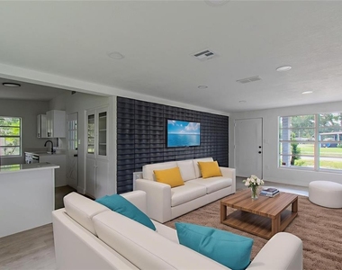 906 San Domingo Road - Photo Thumbnail 3