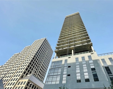 435 N Orange Avenue - Photo Thumbnail 55
