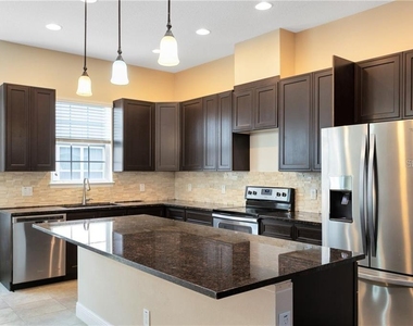 1412 Lobelia Drive - Photo Thumbnail 3