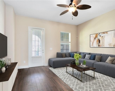 1412 Lobelia Drive - Photo Thumbnail 6
