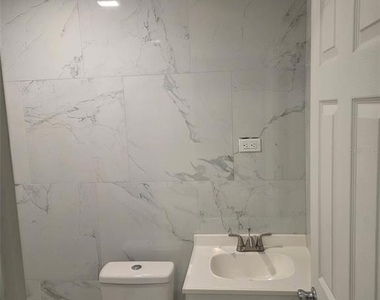 820 Orwell Avenue - Photo Thumbnail 7