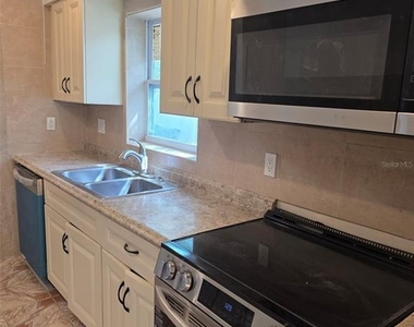 820 Orwell Avenue - Photo Thumbnail 11