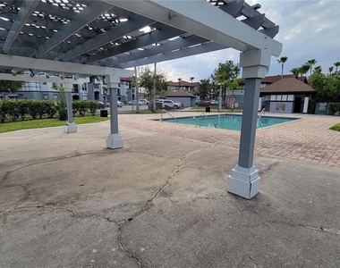 3702 Palm Desert Lane - Photo Thumbnail 30