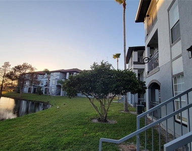 3702 Palm Desert Lane - Photo Thumbnail 27