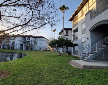 3702 Palm Desert Lane - Photo Thumbnail 26