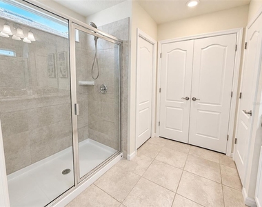 7328 Oakmoss Loop - Photo Thumbnail 24