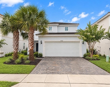 7328 Oakmoss Loop - Photo Thumbnail 1