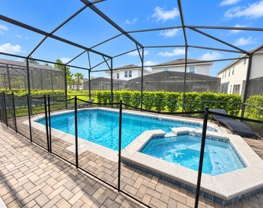 7328 Oakmoss Loop - Photo Thumbnail 29