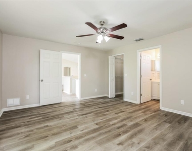 5125 Beecher Street - Photo Thumbnail 8