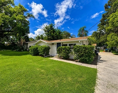 2310 S Shine Avenue - Photo Thumbnail 2