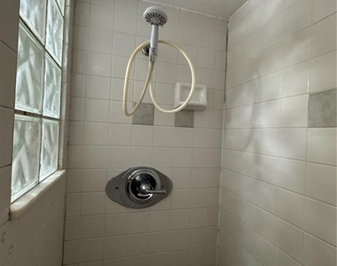 3111 Eleuthera Lane - Photo Thumbnail 19