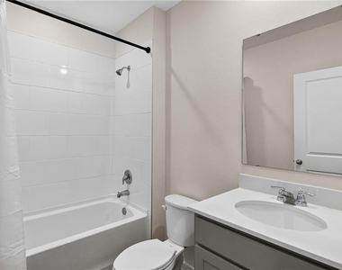 1025 Champion Ridge Drive - Photo Thumbnail 16