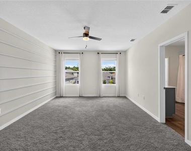 1025 Champion Ridge Drive - Photo Thumbnail 17