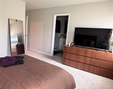 1434 Sage Bush Street - Photo Thumbnail 9