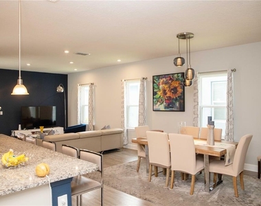 5963 Glory Bower Drive - Photo Thumbnail 3