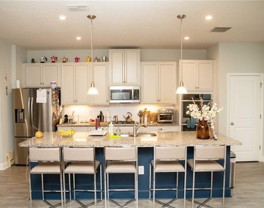 5963 Glory Bower Drive - Photo Thumbnail 5