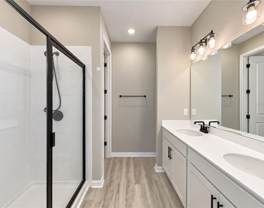 819 Folklore Lane - Photo Thumbnail 10