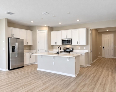 819 Folklore Lane - Photo Thumbnail 3