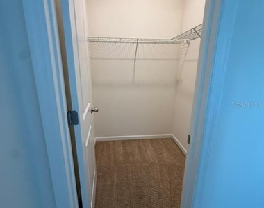 1014 Wanderer Drive - Photo Thumbnail 21
