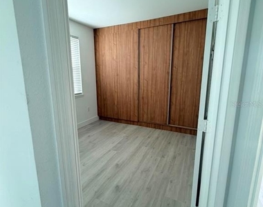 6648 Time Square Avenue - Photo Thumbnail 13