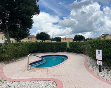 1746 Coriander Drive - Photo Thumbnail 14