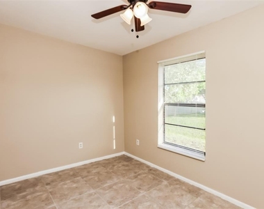 17144 Antigua Road - Photo Thumbnail 12