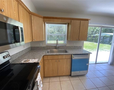 7518 Quail Pond Street - Photo Thumbnail 7