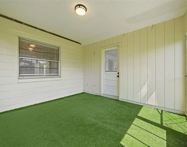 515 Floral Drive - Photo Thumbnail 31