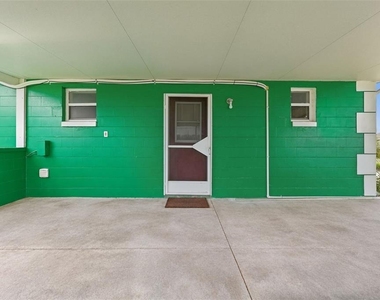 515 Floral Drive - Photo Thumbnail 34