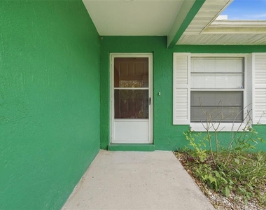 515 Floral Drive - Photo Thumbnail 1