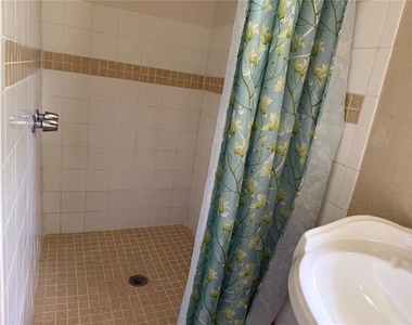 5401 Hermosa Street - Photo Thumbnail 11