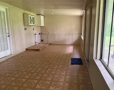 5401 Hermosa Street - Photo Thumbnail 9