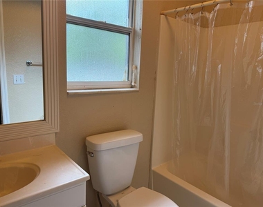 5401 Hermosa Street - Photo Thumbnail 8