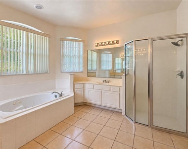 3525 Sunset Isles Boulevard - Photo Thumbnail 15