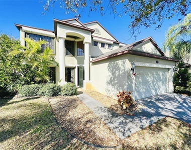 2532 Glenridge Circle - Photo Thumbnail 1