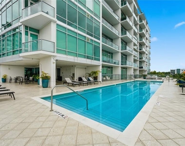 101 S Eola Drive - Photo Thumbnail 33