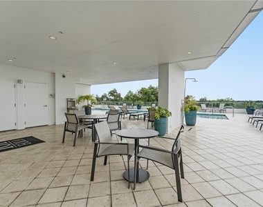 101 S Eola Drive - Photo Thumbnail 35