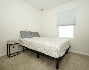 3781 Swanfalls Terrace - Photo Thumbnail 27
