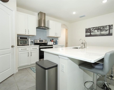 3781 Swanfalls Terrace - Photo Thumbnail 8
