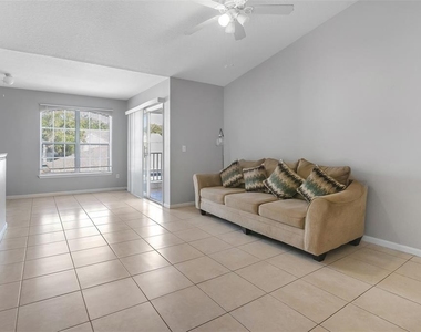 4360 S Kirkman Road - Photo Thumbnail 4