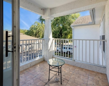 4360 S Kirkman Road - Photo Thumbnail 3
