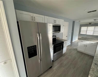 155 Stefanik Road - Photo Thumbnail 4